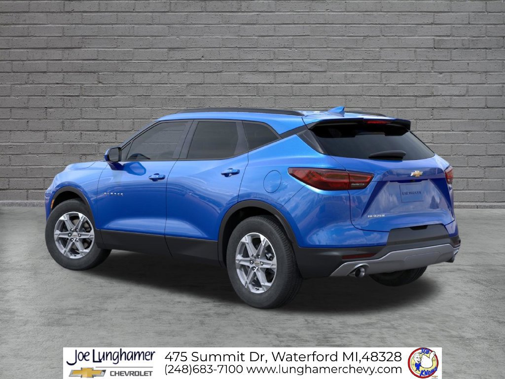 New 2026 Chevrolet Blazer LT w/ Convenience Package FWD image 3