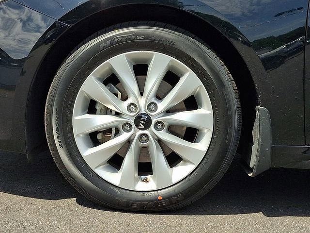Used 2017 Kia Optima EX w/ Premium Package FWD image 8