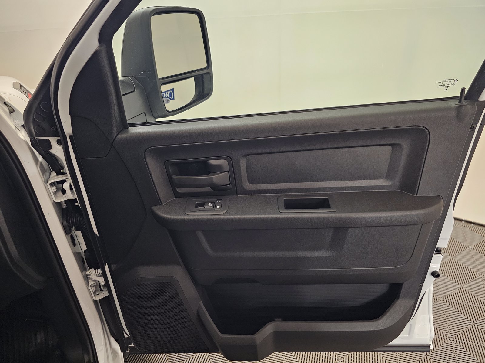 New 2026 RAM 5500 Tradesman AWD/4WD image 25