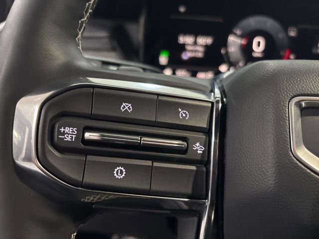 Used 2024 GMC Acadia Denali AWD/4WD image 19