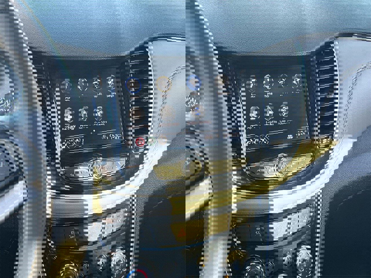 Used 2020 Chevrolet Trax Premier image 23