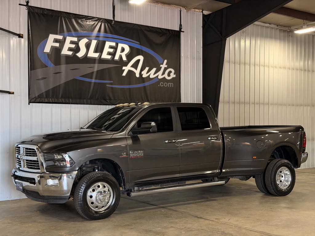 Used 2015 RAM 3500 Lone Star AWD/4WD image 39