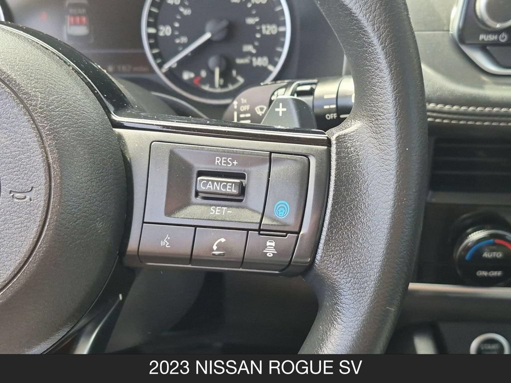Used 2023 Nissan Rogue SV FWD image 18