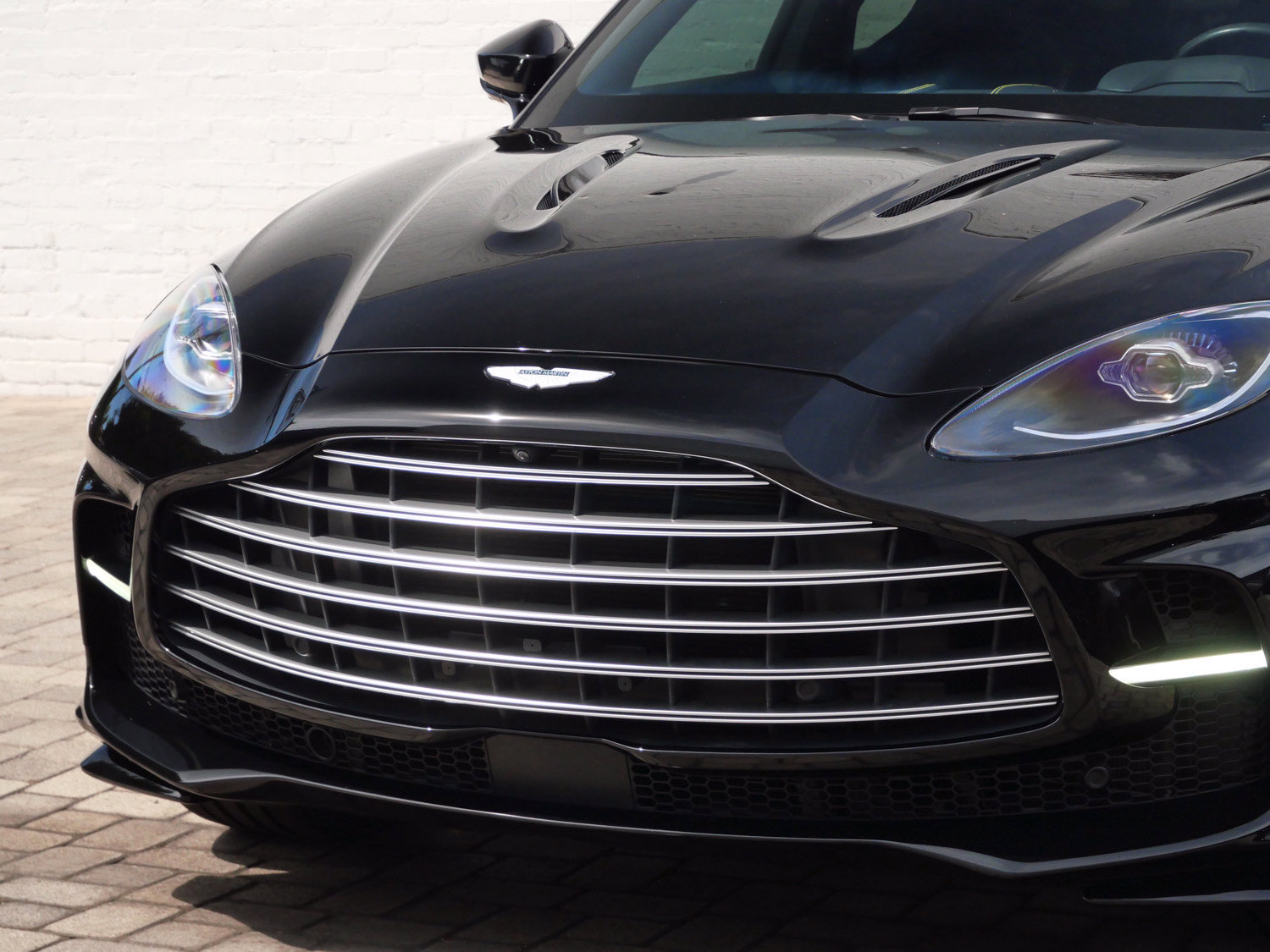 Used 2023 Aston Martin DBX 707 AWD/4WD image 25