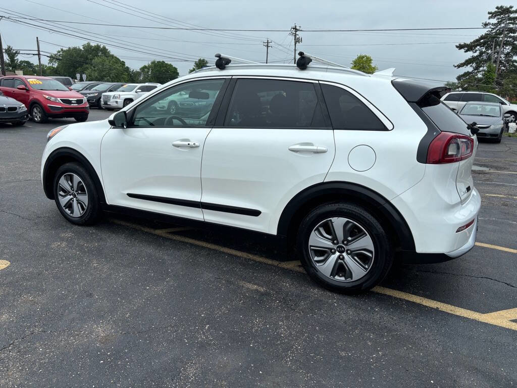 Used 2019 Kia Niro LX FWD image 6