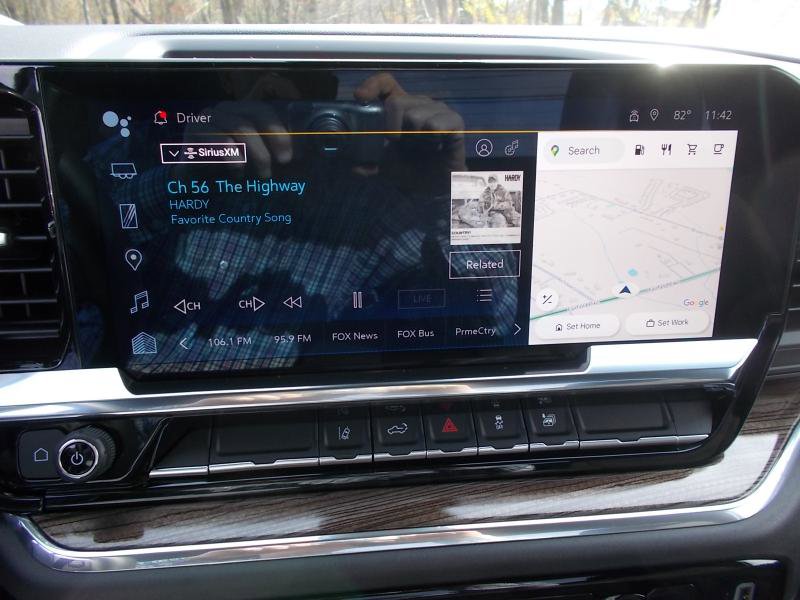 Used 2025 Chevrolet Silverado 2500 LT image 37