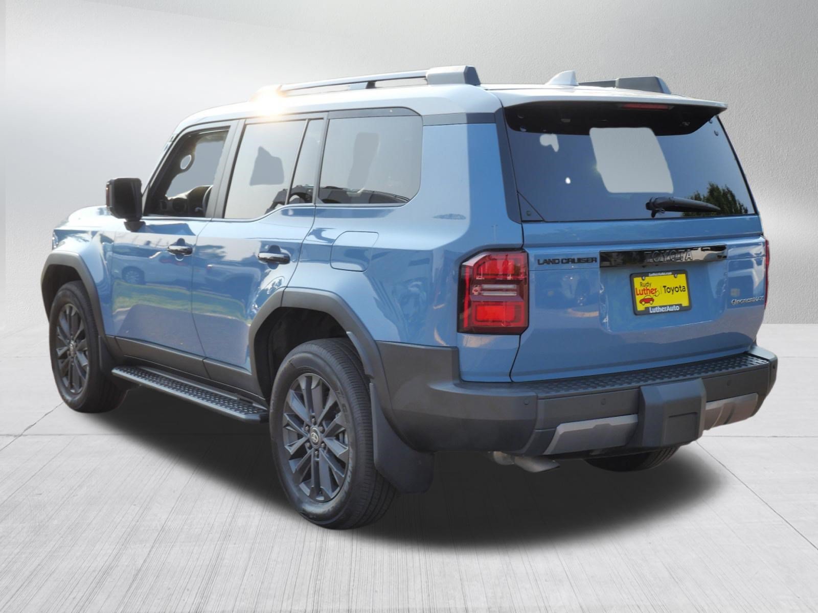 Certified 2025 Toyota Land Cruiser w/ Premium Package AWD/4WD image 6