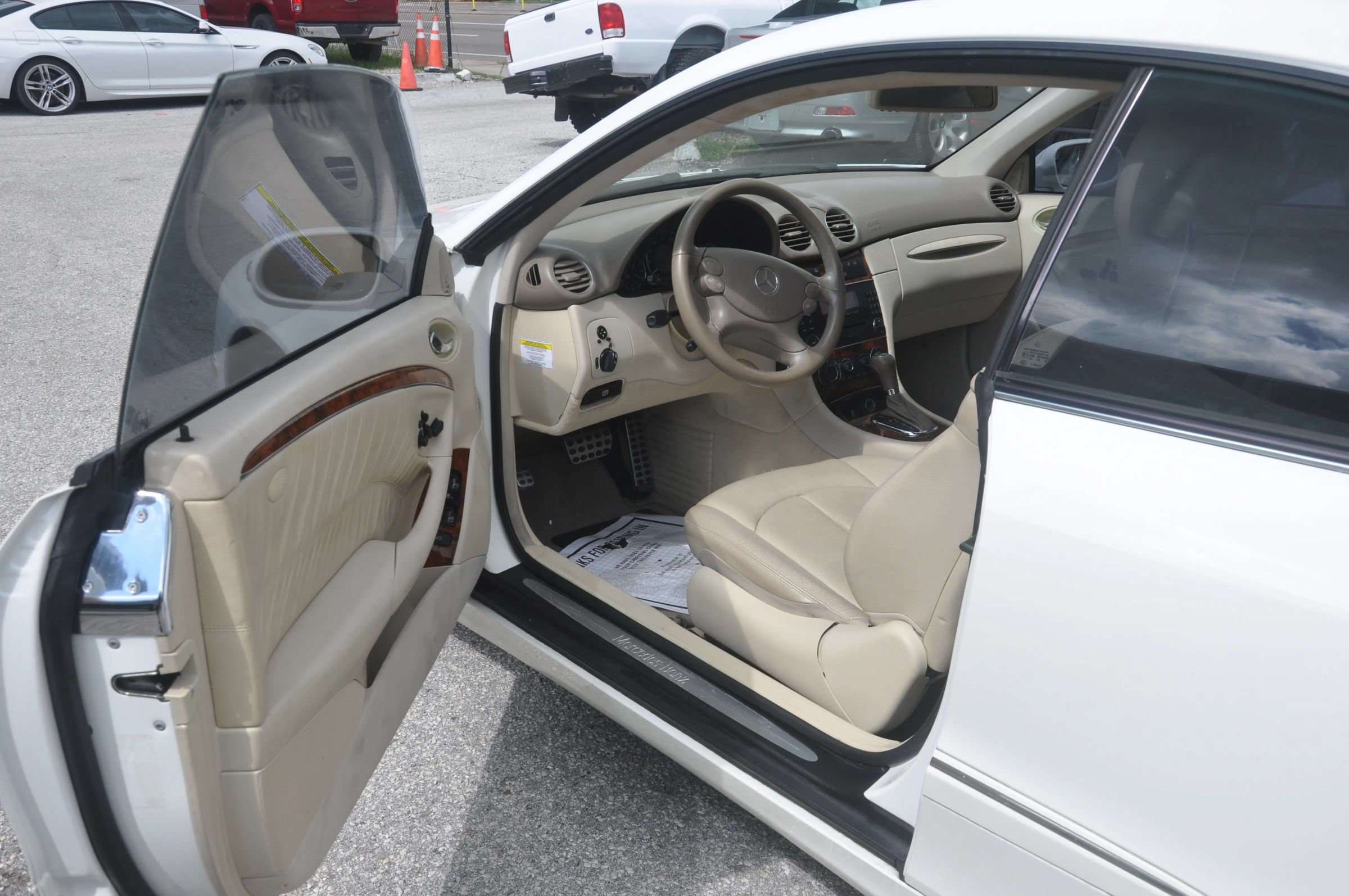 Used 2006 Mercedes-Benz CLK 350 Coupe image 14