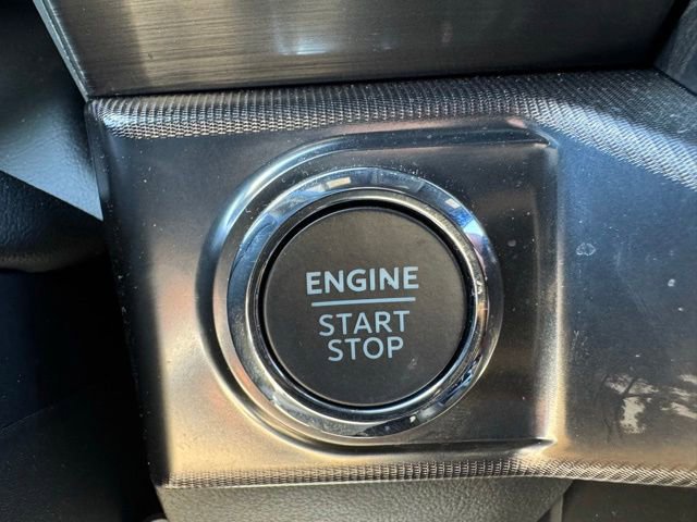 Used 2024 Ford F150 Lariat w/ FX4 Off-Road Package AWD/4WD image 35