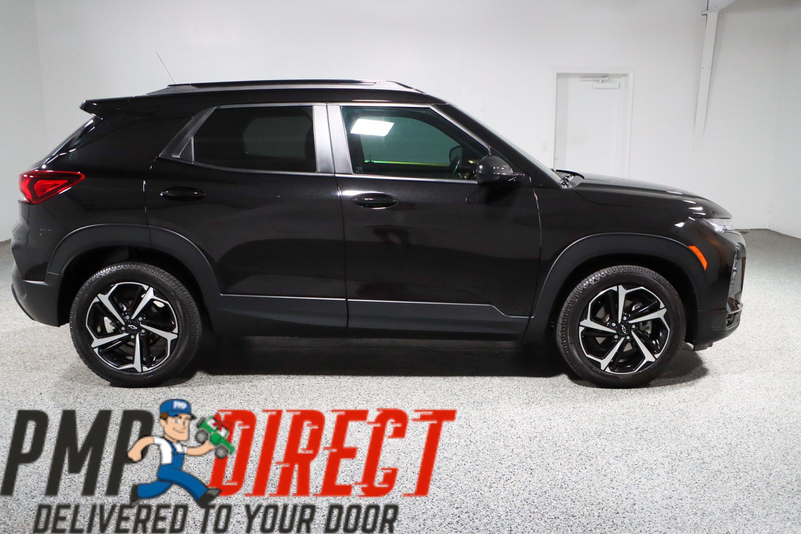 Used 2021 Chevrolet TrailBlazer RS w/ Technology Package FWD image 6
