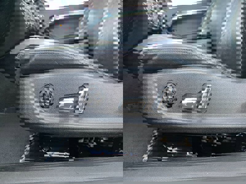 Used 2016 Audi A5 2.0T Premium Plus w/ Premium Plus Package image 32