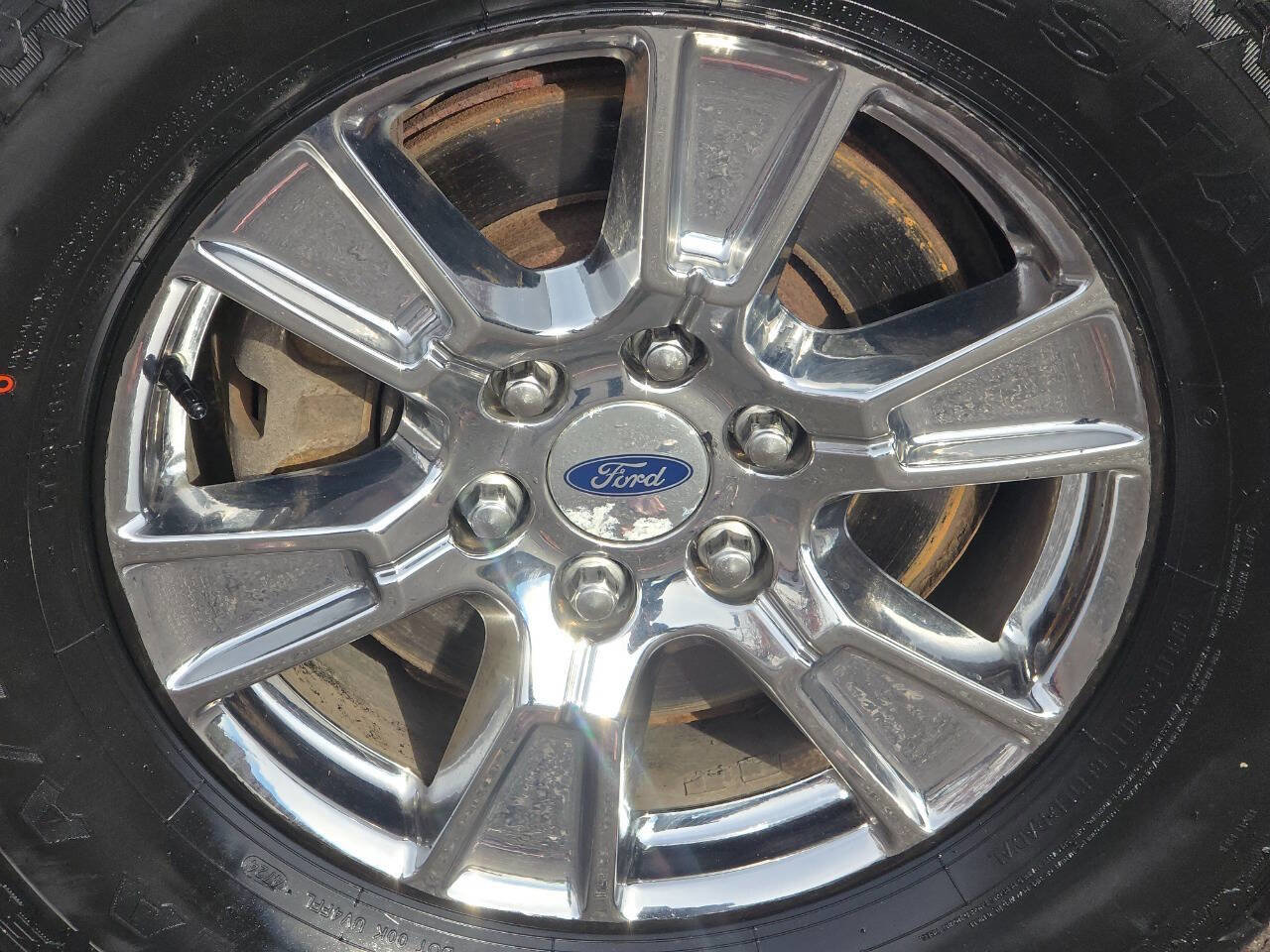 Used 2015 Ford F150 XLT w/ Equipment Group 301A Mid image 9