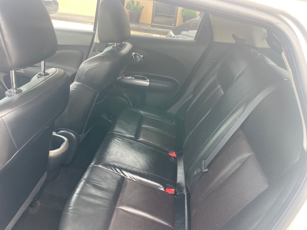 Used 2011 Nissan Juke SL w/ Chrome Pkg FWD image 13
