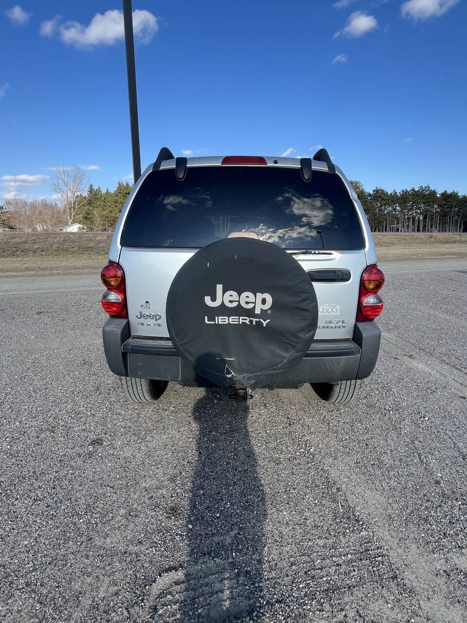 Used 2006 Jeep Liberty Renegade AWD/4WD image 4