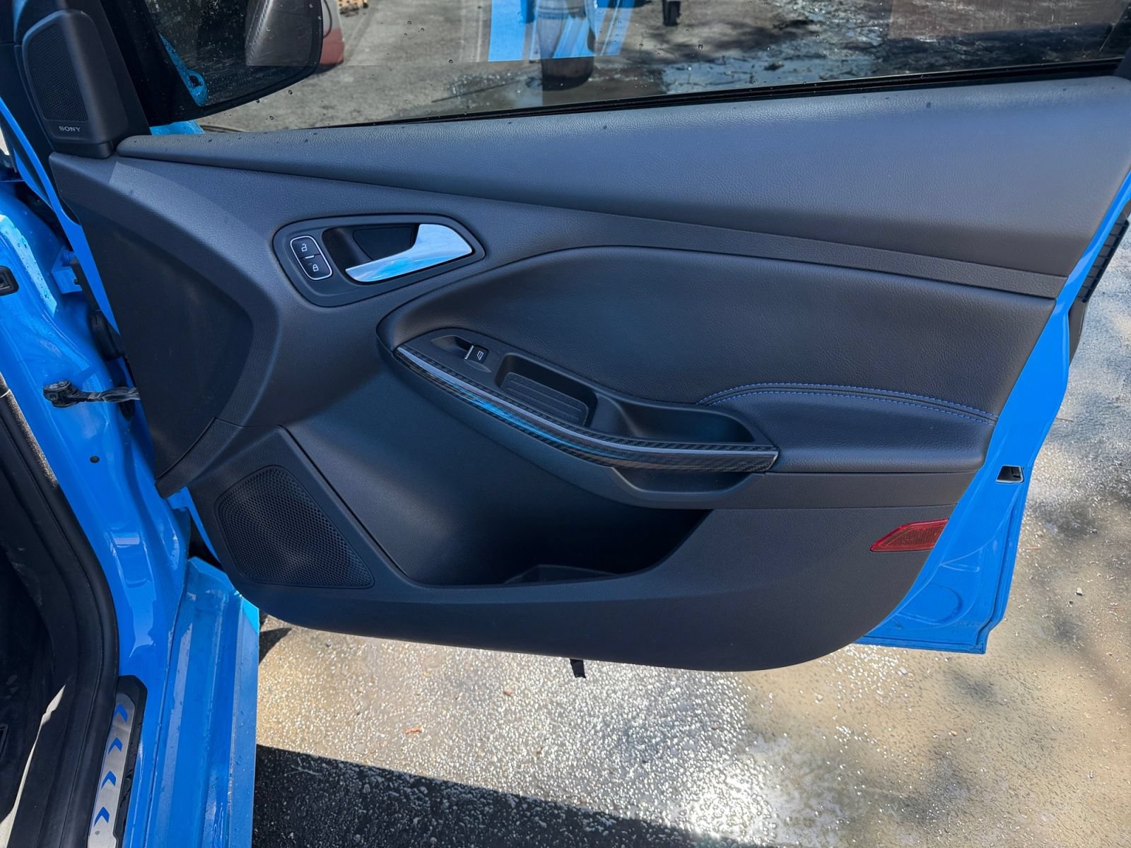 Used 2018 Ford Focus RS AWD/4WD image 17