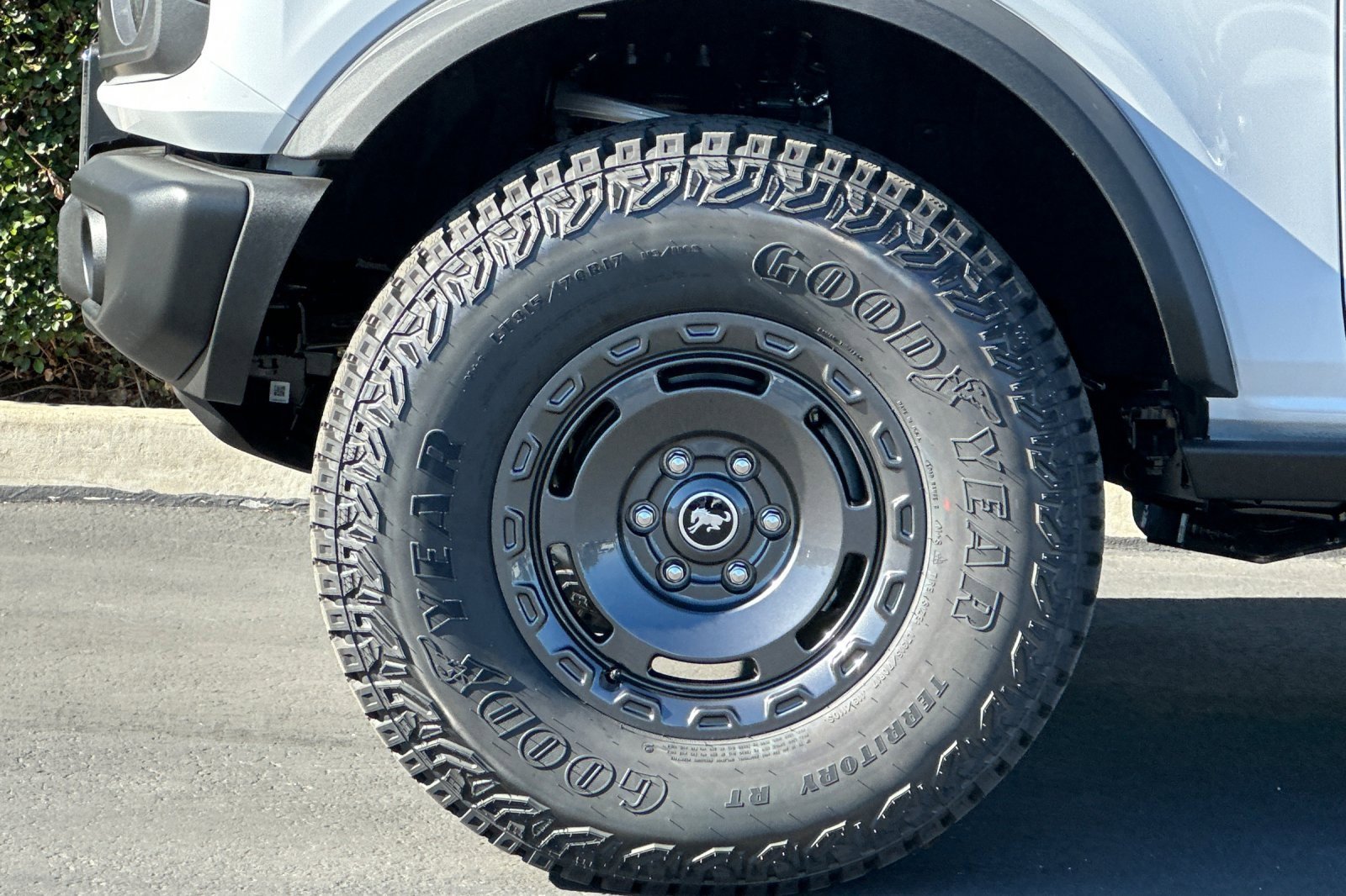 New 2025 Ford Bronco Badlands w/ Sasquatch Package image 25