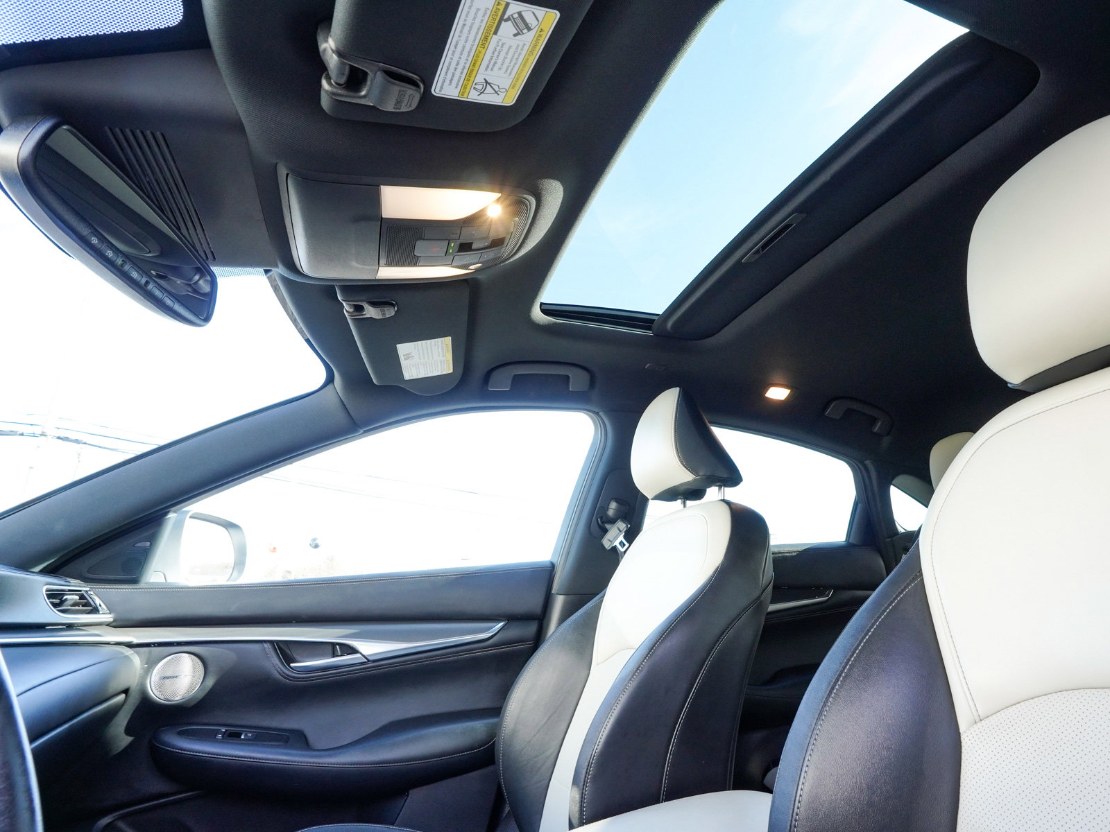 Used 2023 INFINITI QX55 Essential image 34