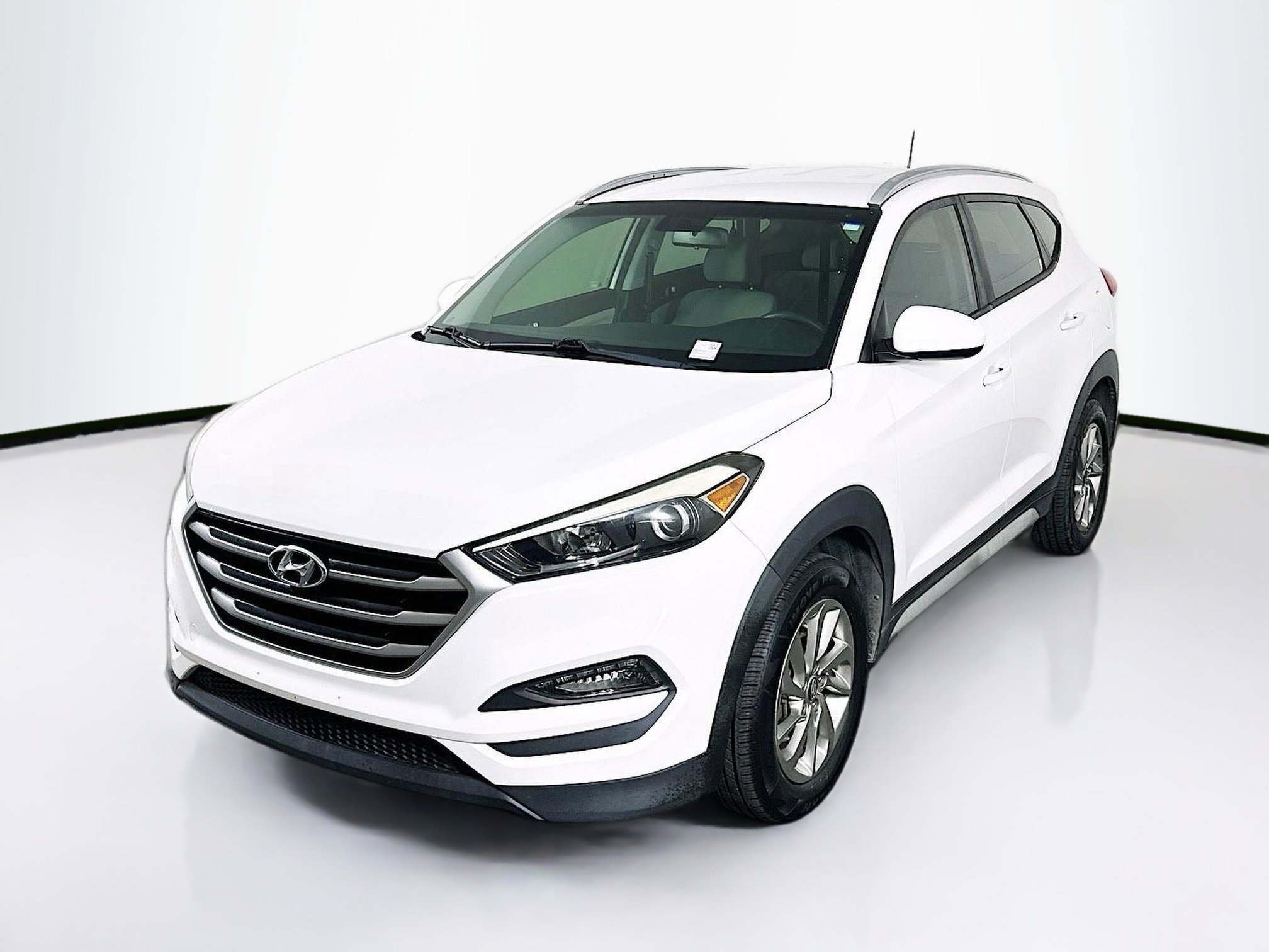 Used 2017 Hyundai Tucson SE FWD image 3