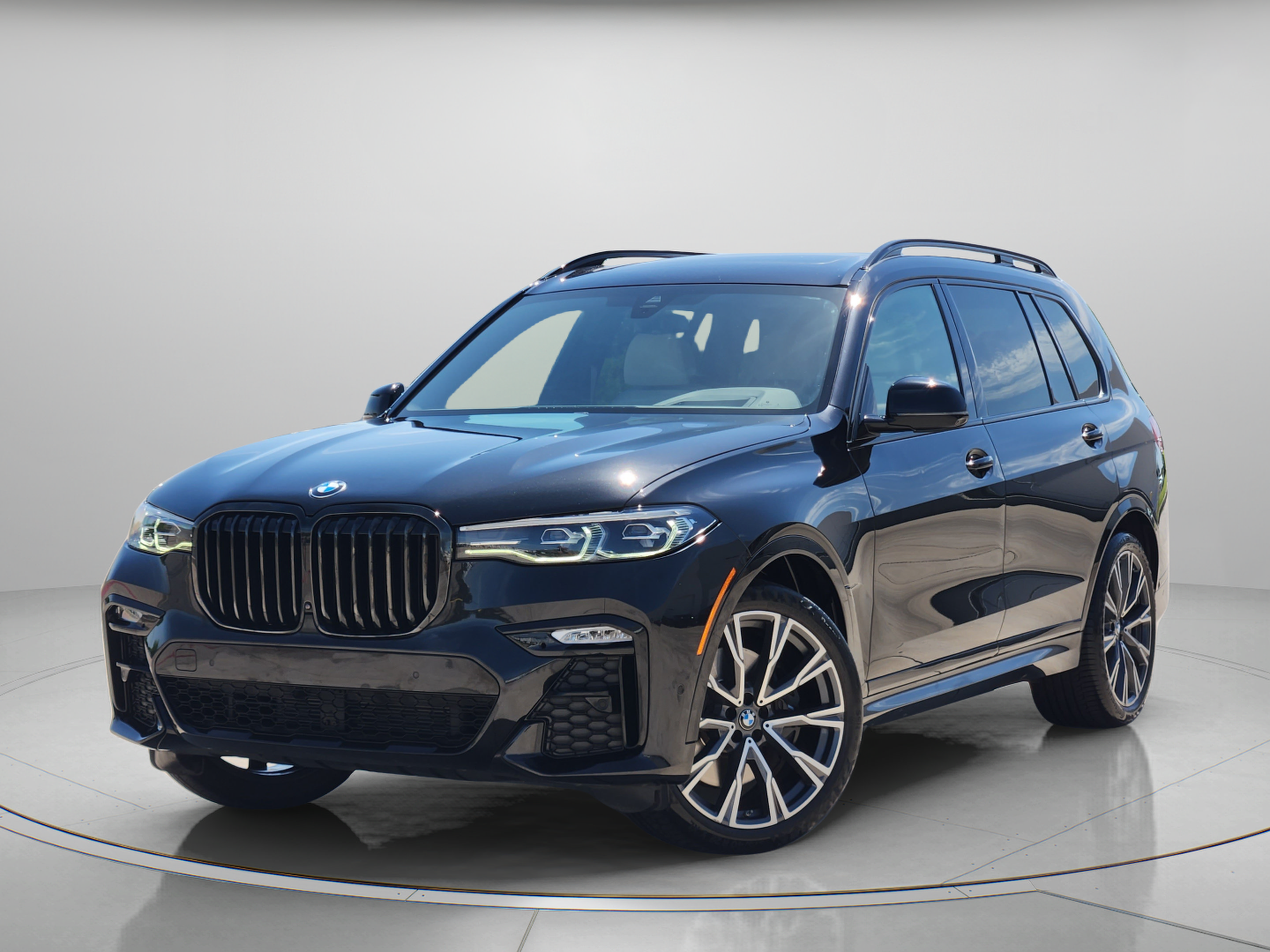 Used 2022 BMW X7 xDrive40i w/ M Sport Package