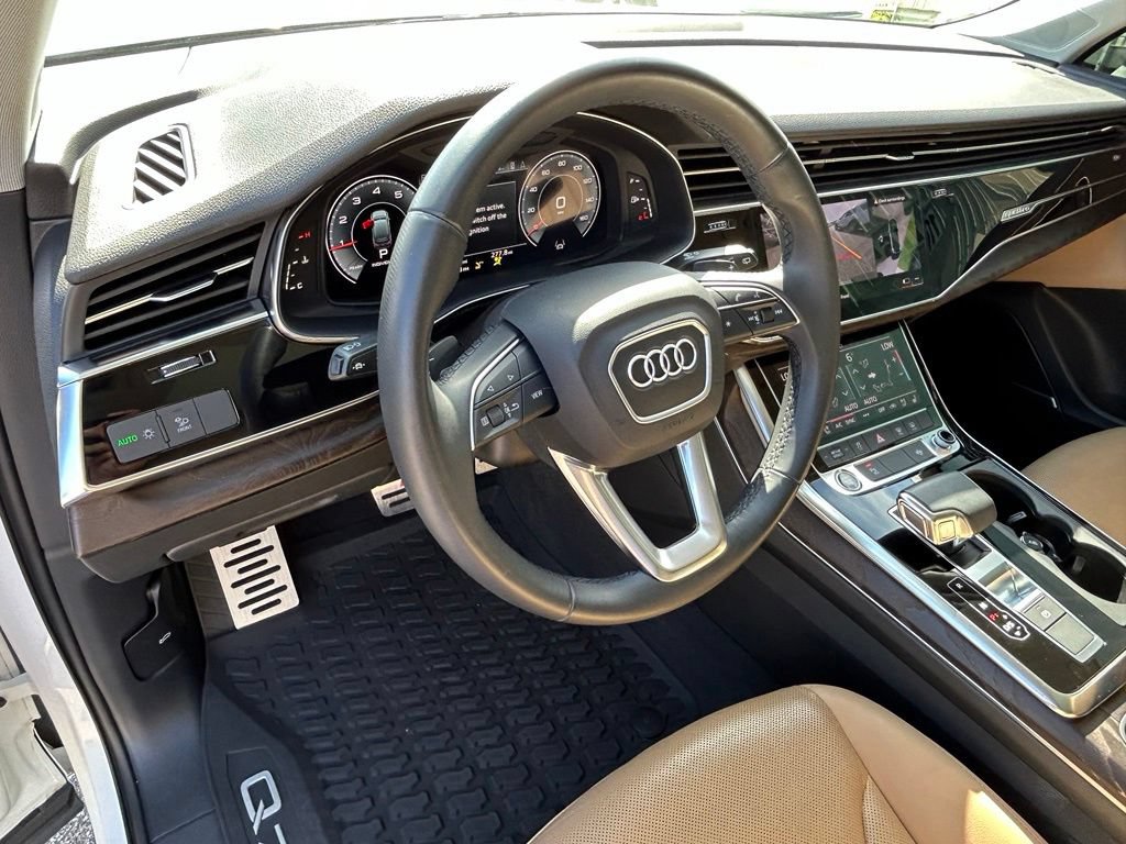 Used 2021 Audi Q7 2.0T Premium Plus w/ Executive Package AWD/4WD image 16