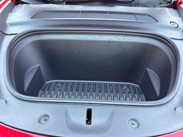 Used 2022 Tesla Model Y Long Range AWD/4WD image 33