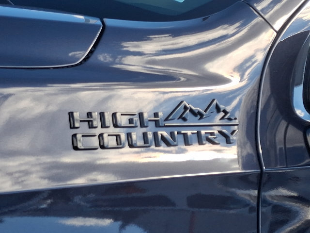 Used 2023 Chevrolet Tahoe High Country AWD/4WD image 10