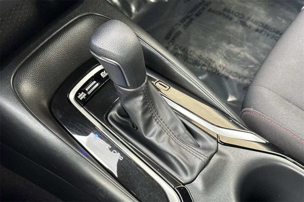 Used 2024 Toyota Corolla SE image 23