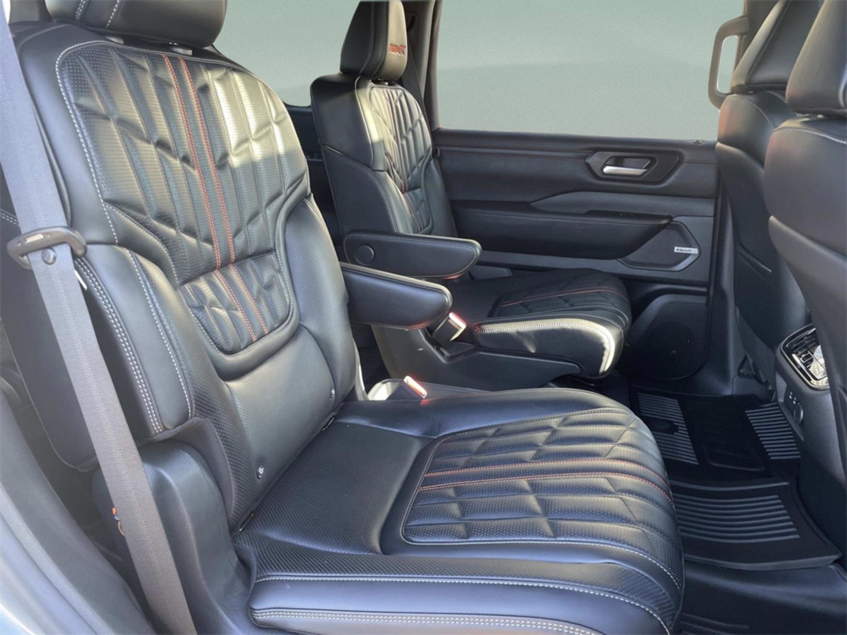 New 2026 Nissan Armada PRO-4X image 19