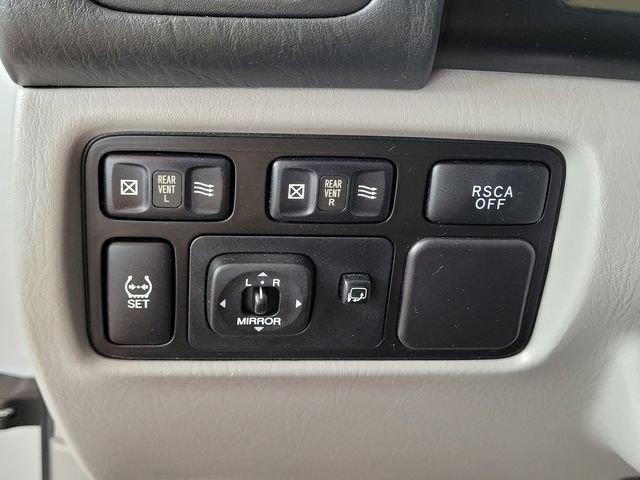 Used 2006 Lexus LX 470 4WD image 16