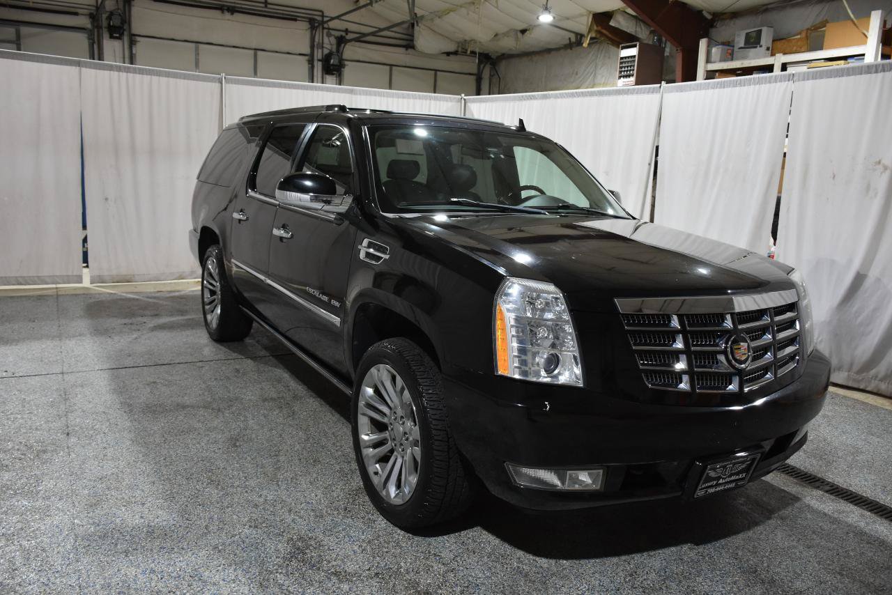 Used 2010 Cadillac Escalade ESV Premium AWD/4WD image 3