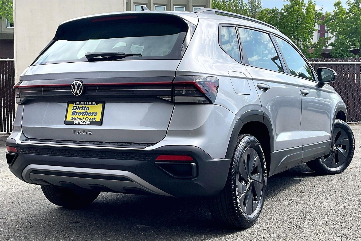 Certified 2025 Volkswagen Taos S FWD image 13