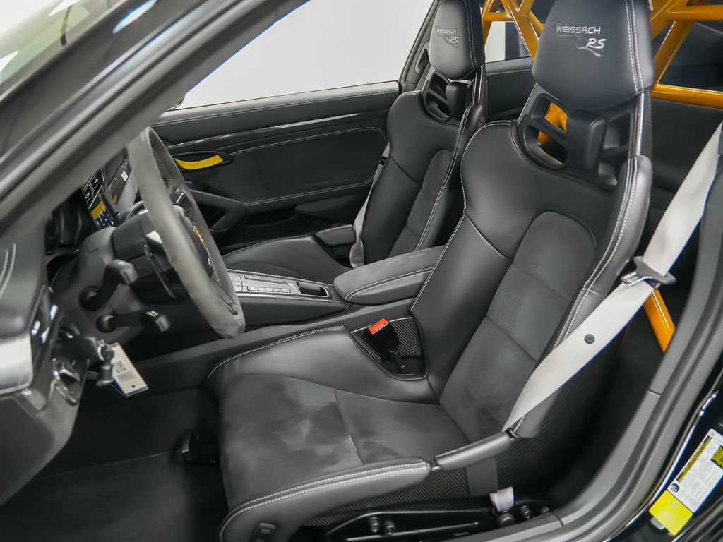 Used 2019 Porsche 911 GT3 RS RWD image 5