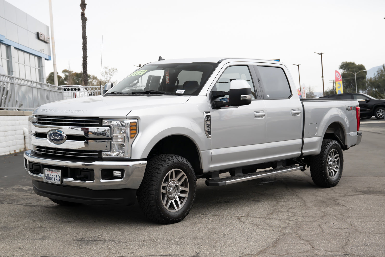 Used 2019 Ford F350 Lariat image 9