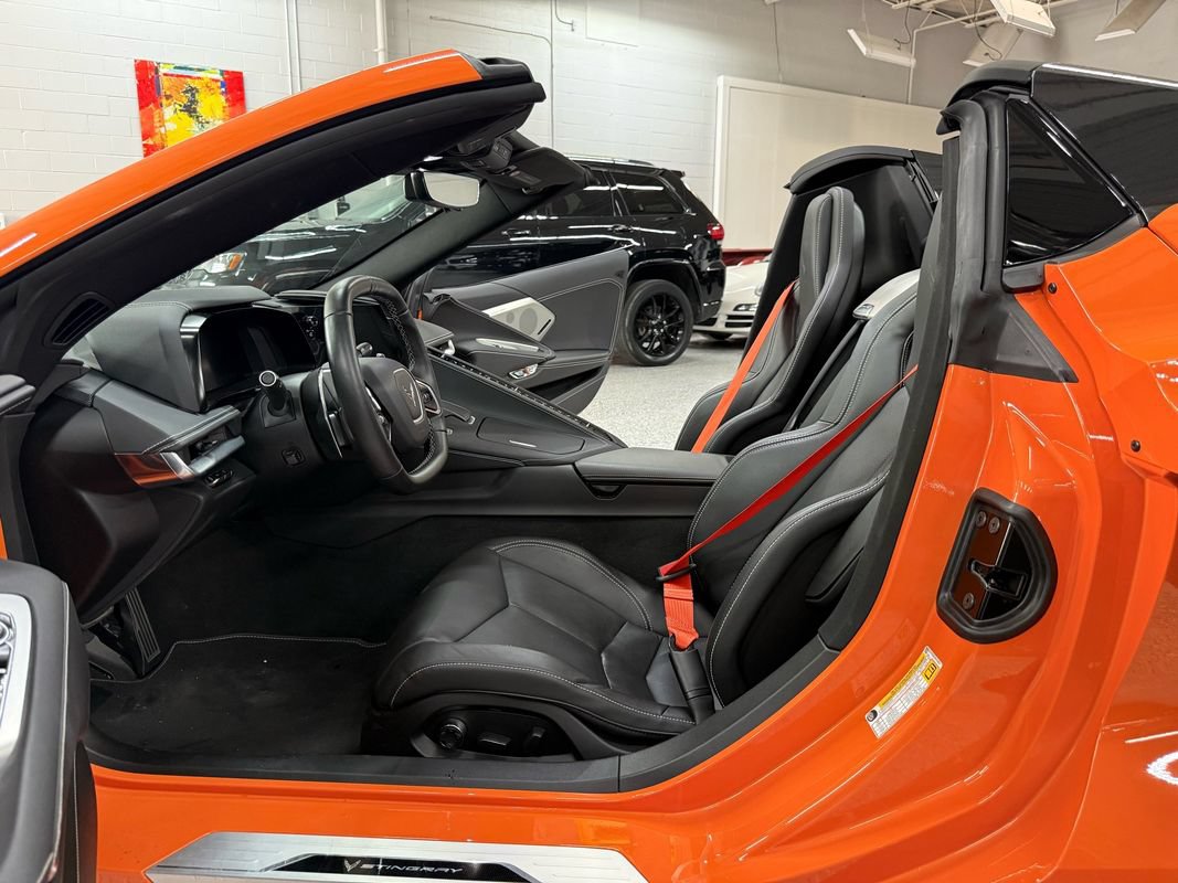 Used 2022 Chevrolet Corvette Stingray Preferred Conv w/ Z51 Performance Package RWD image 14
