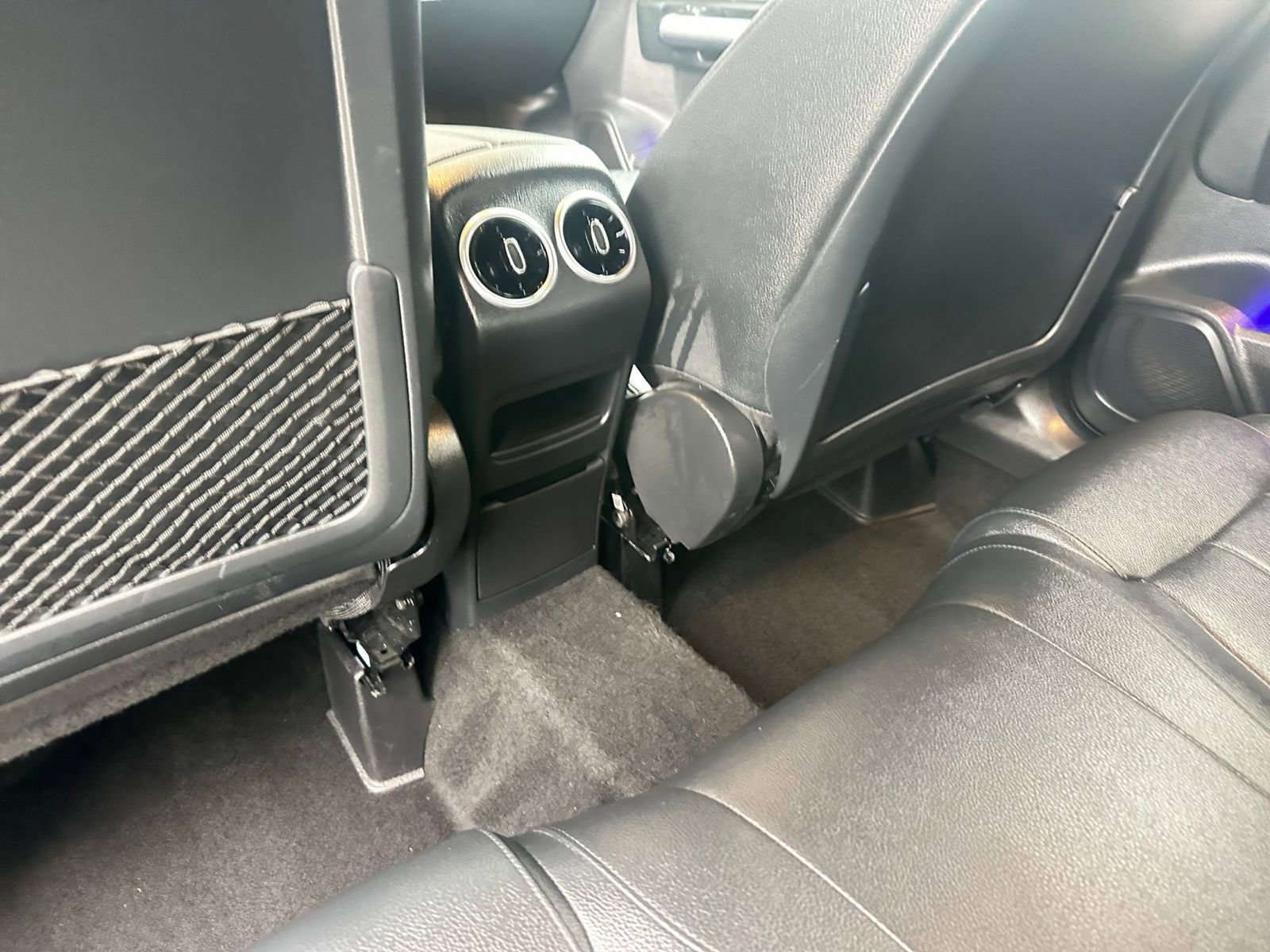 Used 2025 Mercedes-Benz GLA 250 4MATIC image 24