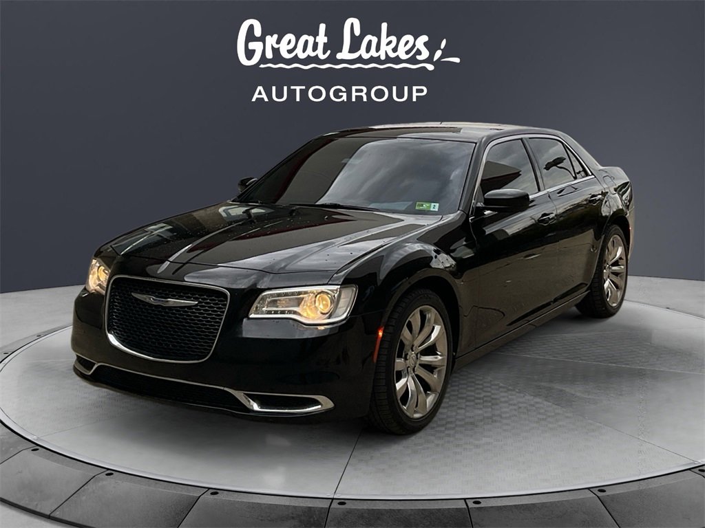 Used 2017 Chrysler 300 Limited