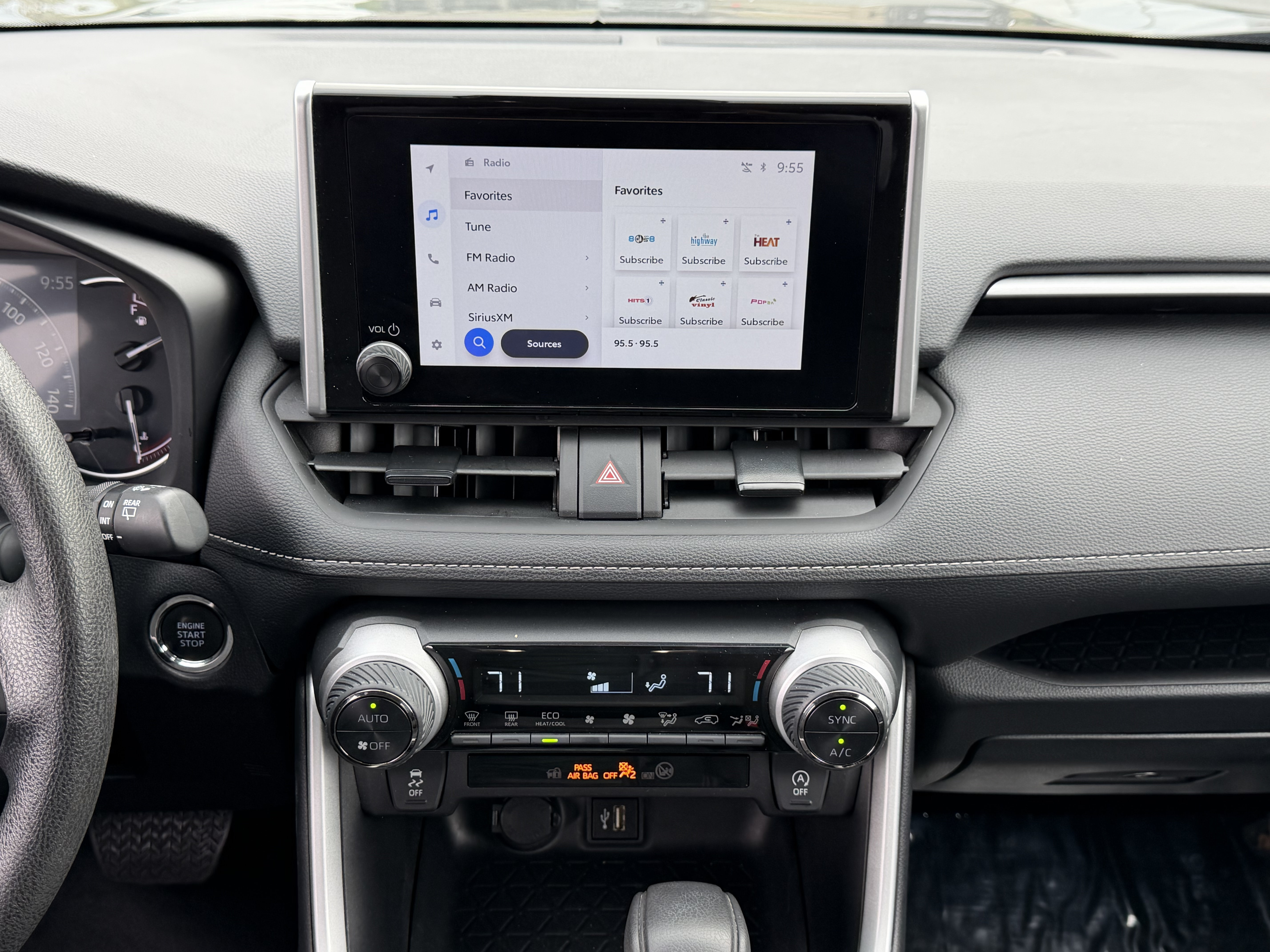 Certified 2025 Toyota RAV4 XLE AWD/4WD image 16