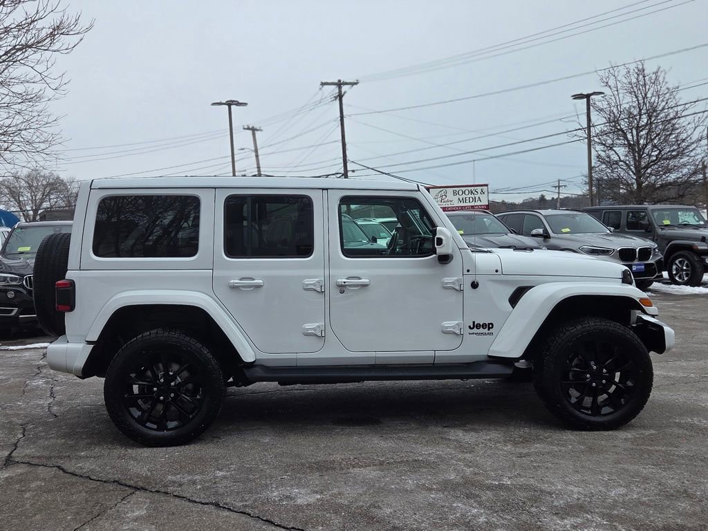 Used 2021 Jeep Wrangler Unlimited Sahara image 7
