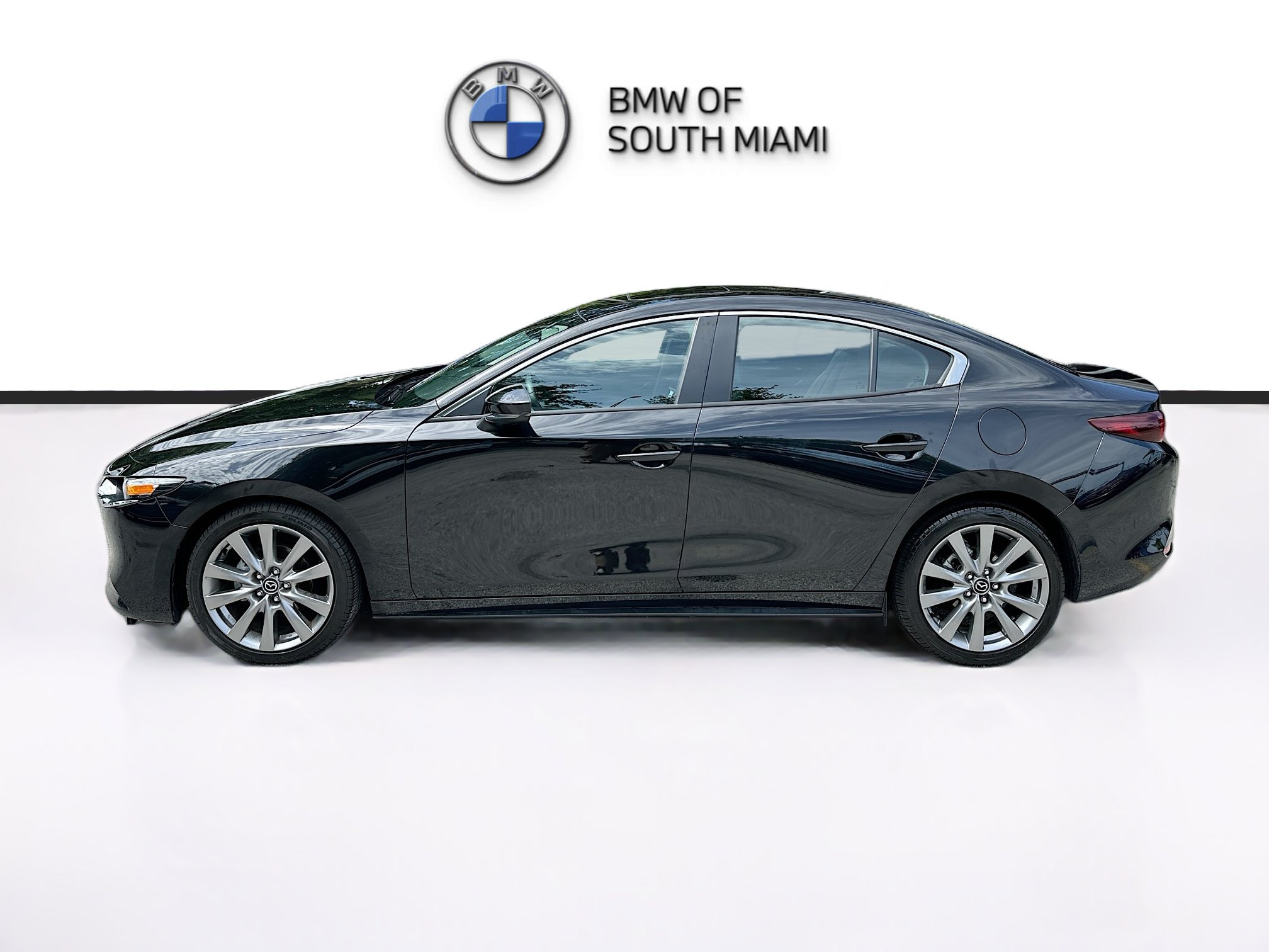 Used 2022 MAZDA MAZDA3 s FWD image 4