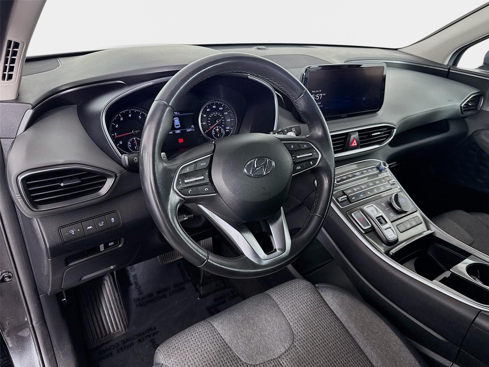 Certified 2023 Hyundai Santa Fe SEL FWD image 9