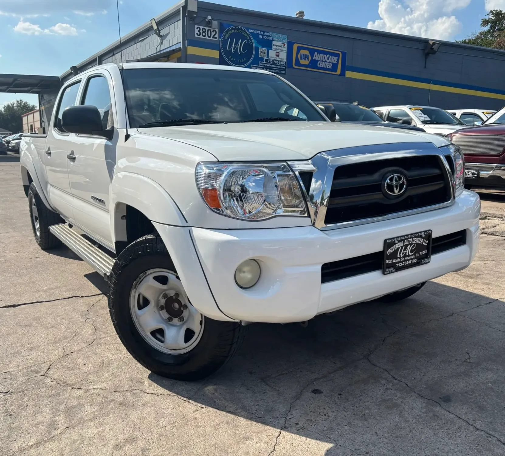 Used 2005 Toyota Tacoma PreRunner w/ SR5 Pkg #3 RWD image 1