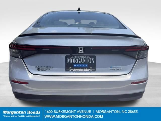 Used 2025 Honda Accord Sport image 8