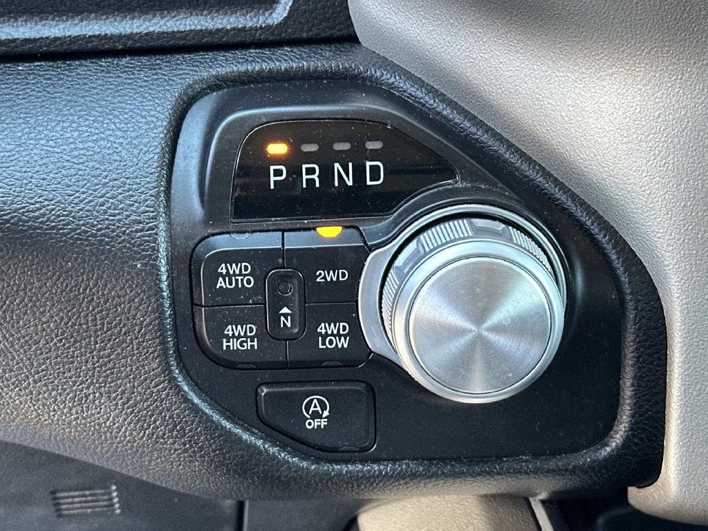 Used 2020 RAM 1500 Laramie AWD/4WD image 34