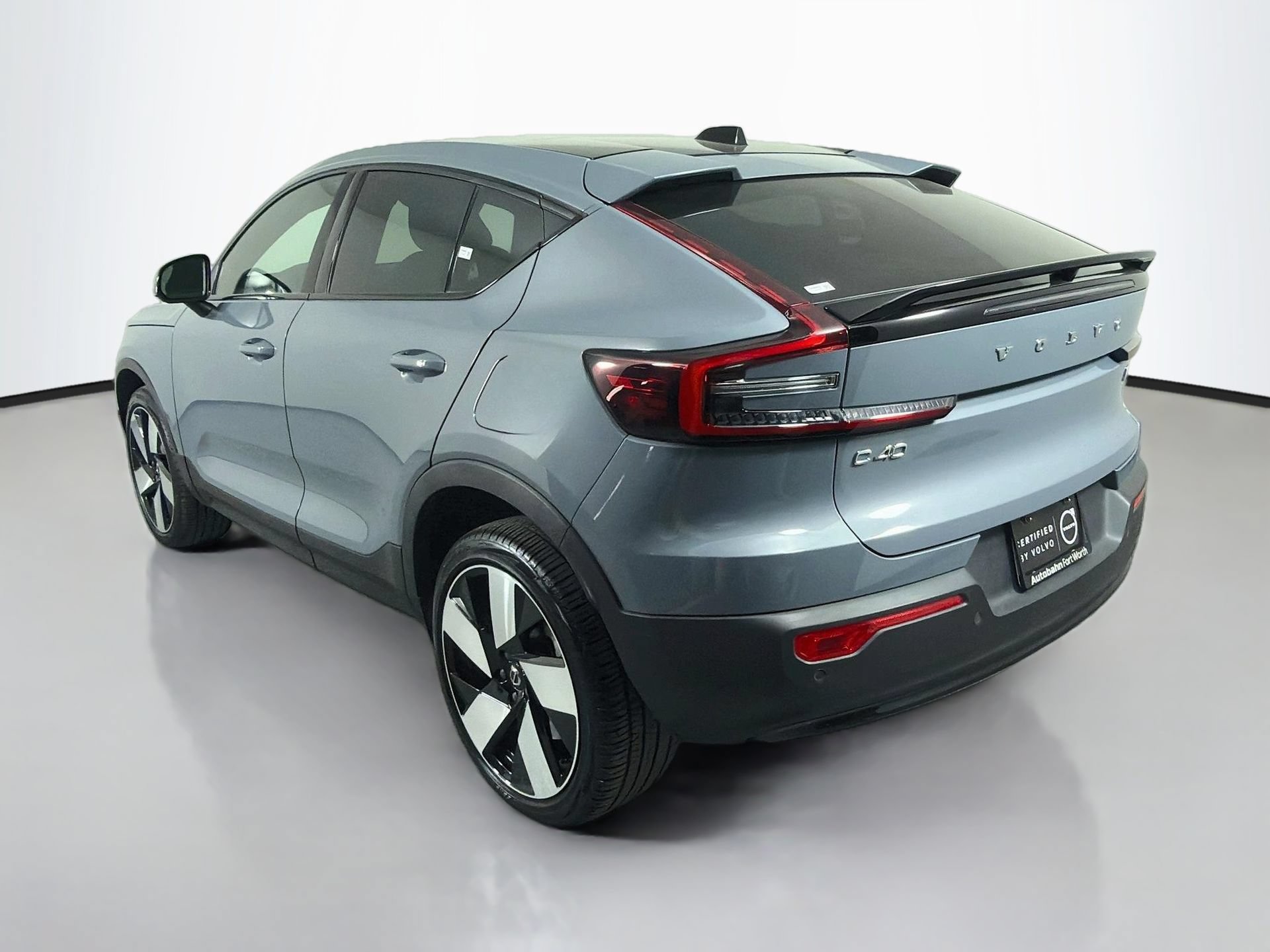 Certified 2023 Volvo C40 P8 Recharge Ultimate AWD/4WD image 8