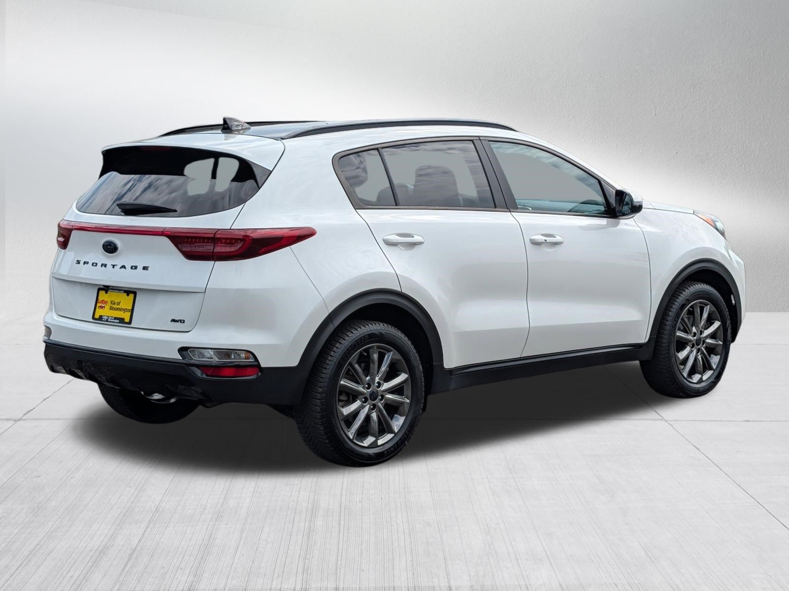 Certified 2022 Kia Sportage Nightfall Edition w/ Nighfall AWD Premium Package image 7