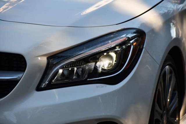 Used 2019 Mercedes-Benz CLA 250 4MATIC w/ Premium Package image 4