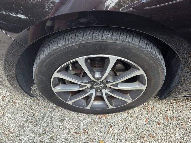 Used 2015 Acura TLX V6 w/ Technology Package FWD image 4