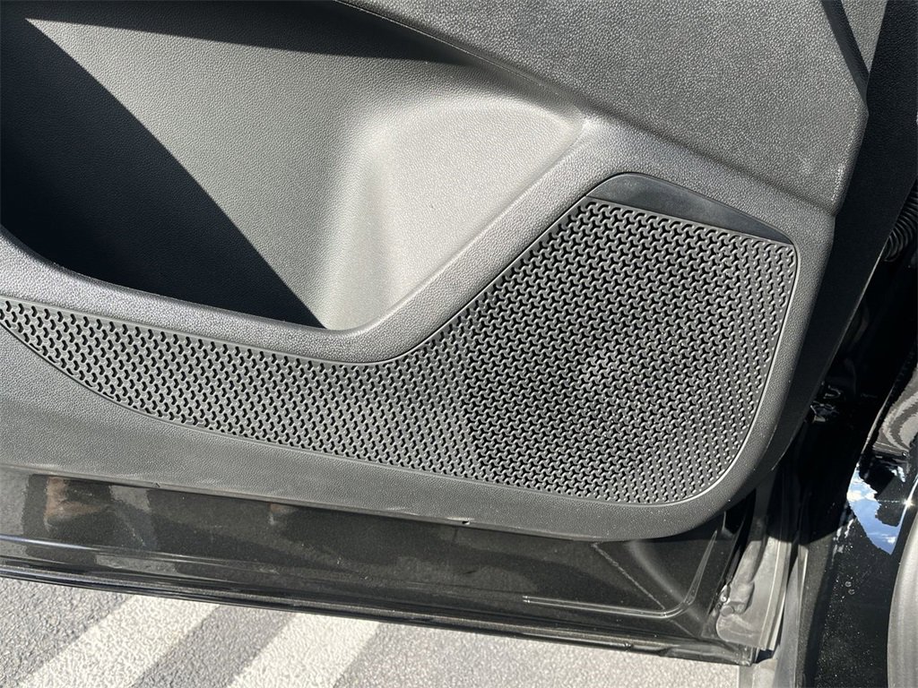 New 2026 Chevrolet Blazer EV LT image 25