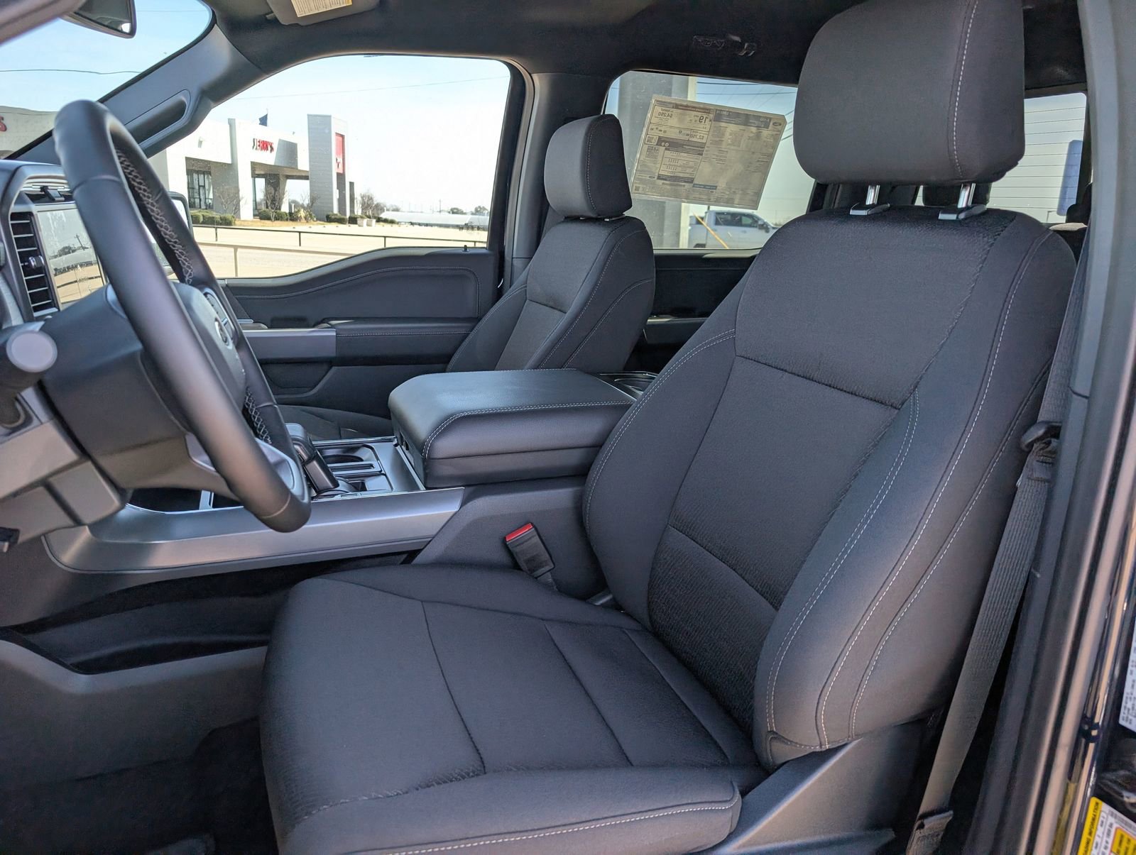 Used 2025 Ford F150 XLT w/ Equipment Group 302A MID image 27