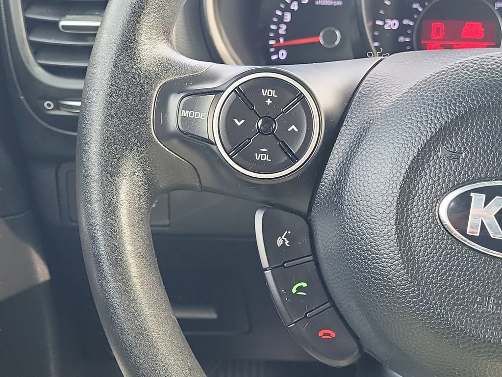 Used 2019 Kia Soul + FWD image 19
